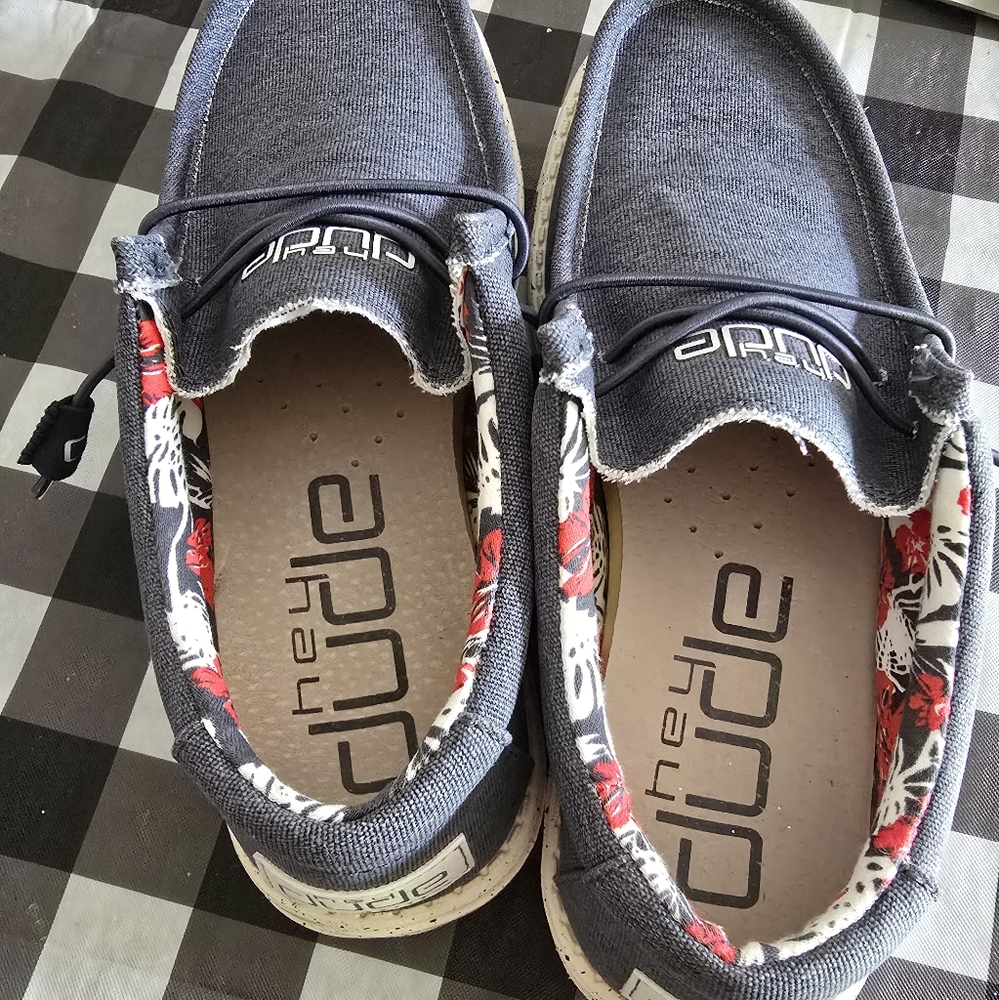 Mens Hey Dude size 9